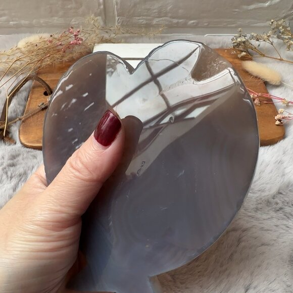 Gorgeous Amethyst with Agate Angel Wings Carving - Picture 7 of 10